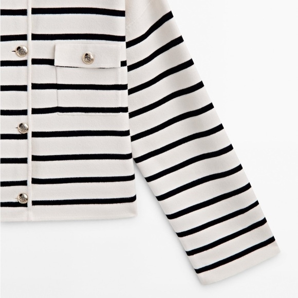 NWT. Massimo Dutti Pale Ecru/Black Striped Knit Cardigan. Size XS. - Picture 5 of 12